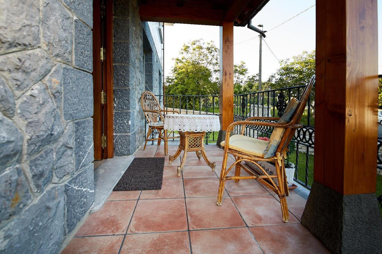 Alojamiento Extrahotelero Casa Ernestina Castillo  Exterior photo